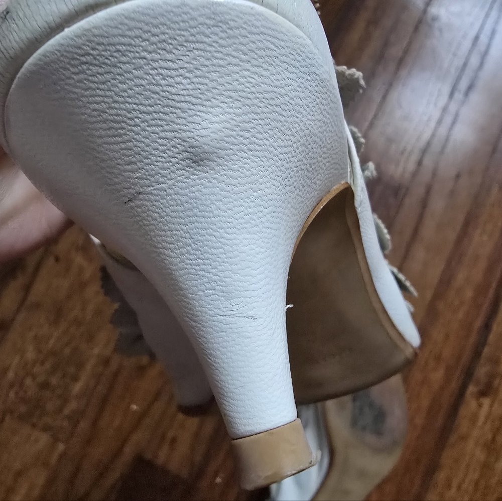 Vintage Genuine Leather Kitten Heel Pumps With Bow Detail - Size 38 / 7.5 - Picture 11 of 13